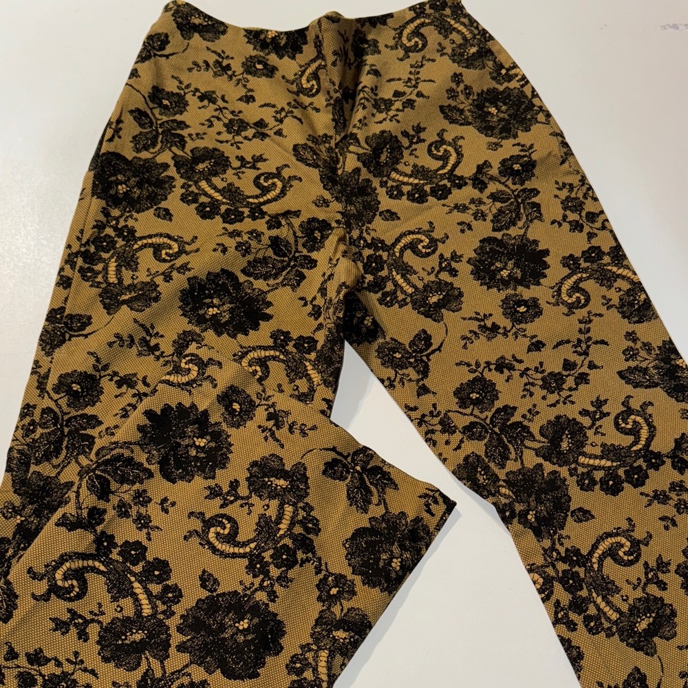 New York & Company Black‎ Floral on Tan Pants